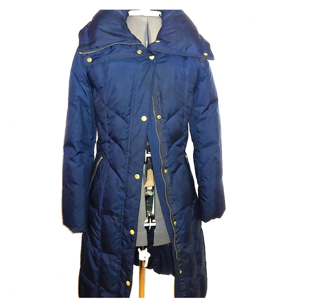 Beautiful Women's Cole haan coat